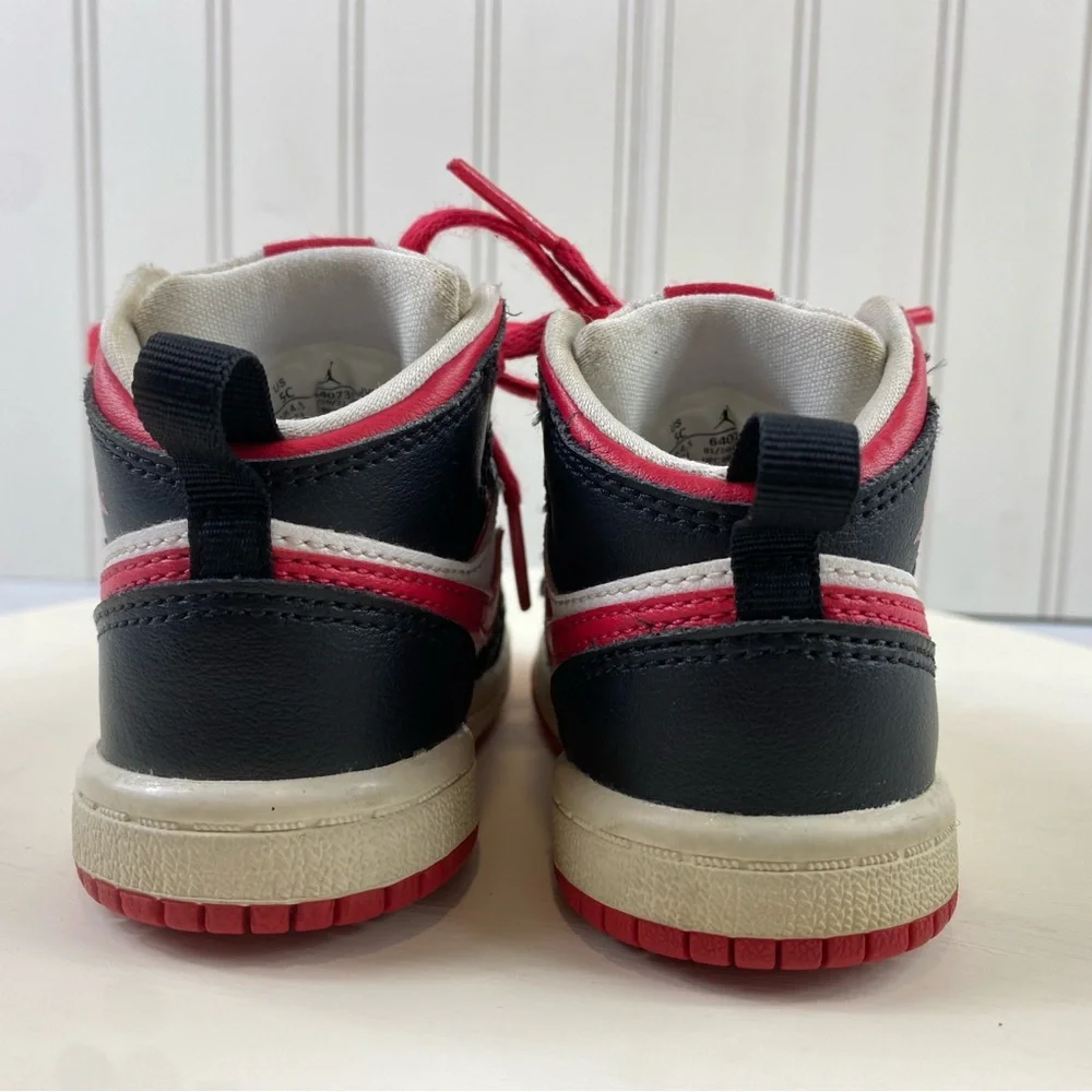 Nike Air Jordan Mid Very Berry‎ Black Red White Sz 5C Toddler KIDS